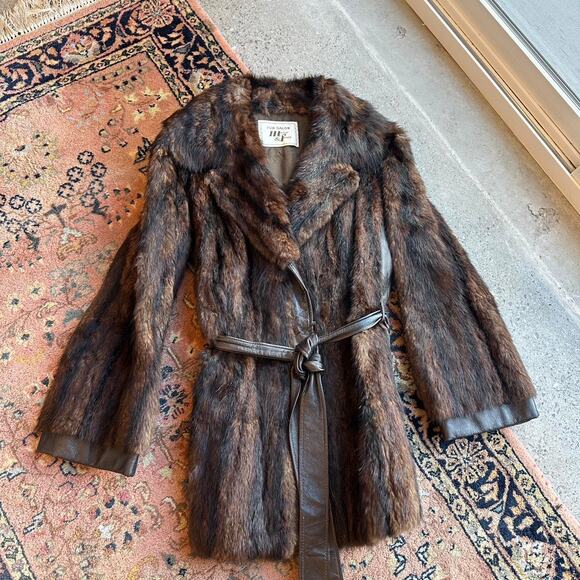MEIER & FRANK Women's Medium Jacket Brown Fur Leather Belt Dark Mink 1960s - Picture 3 of 3